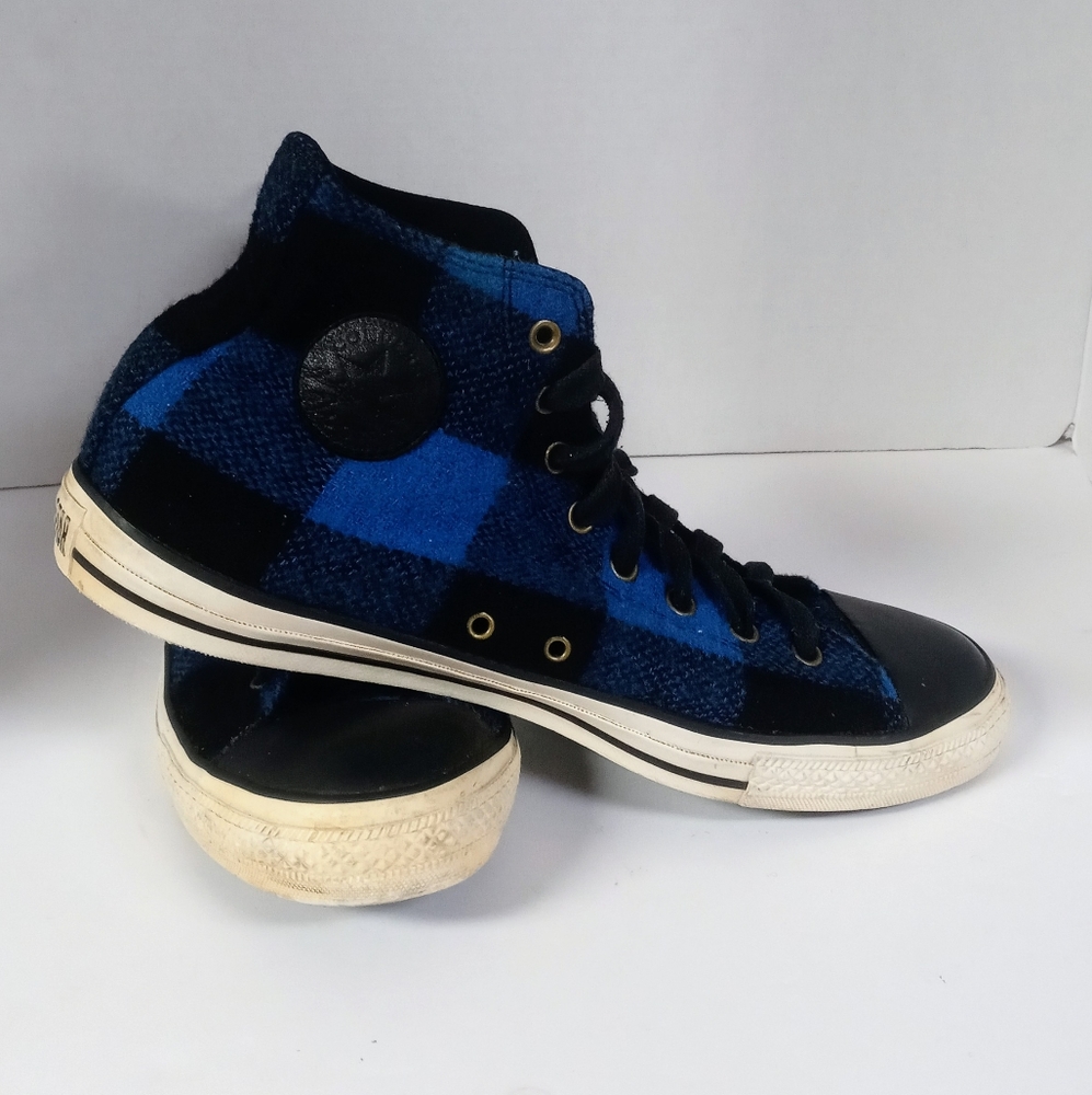Size 13 Mens Plaid Blue & Black Converse